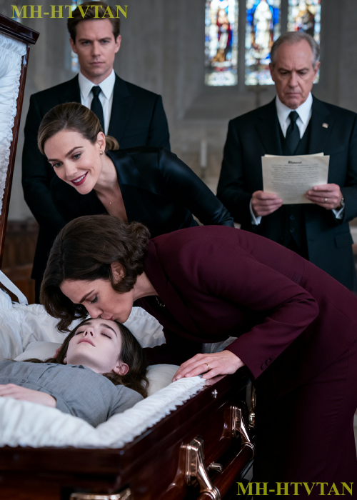 At my daughter’s funeral, her husband’s mistress leaned close and murmured, “I’ve won”… Until the attorney stepped forward and started reading the will.